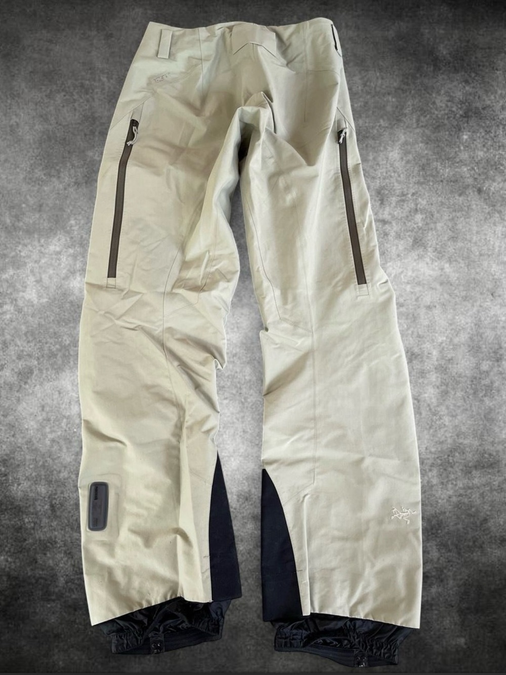 Arc’teryx Women’s Sentinel Gore-Tex Ski Snowboard Pants Medium RECCO Avalanche